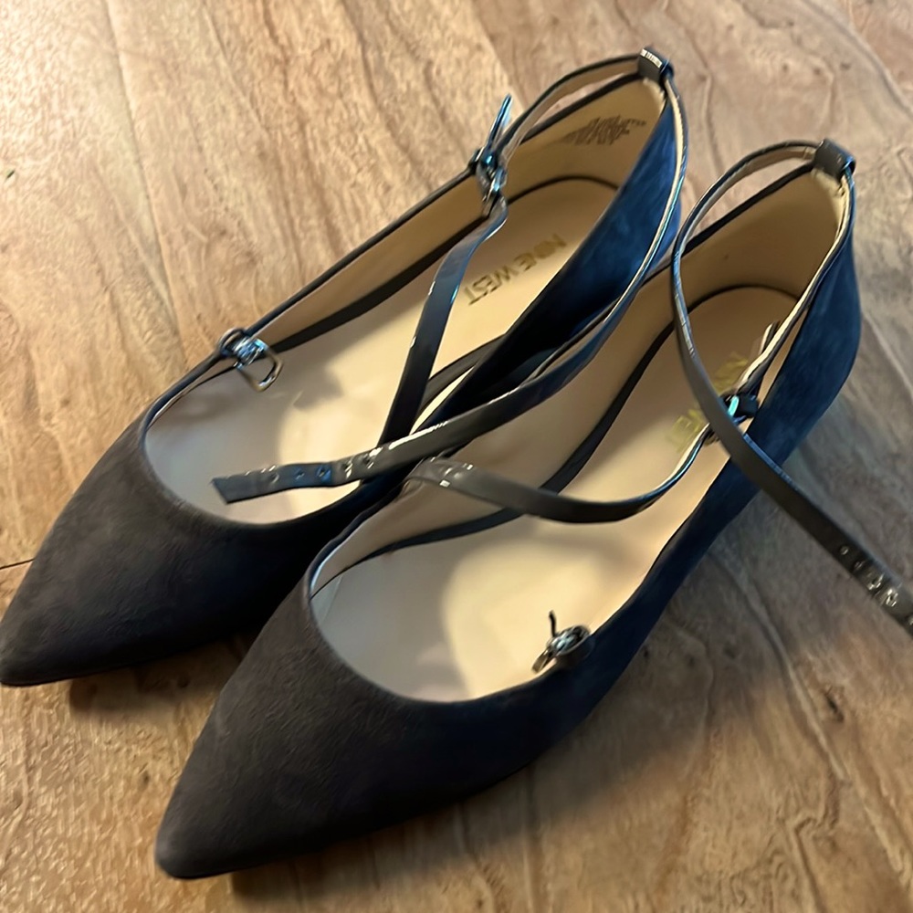 Nine West flats